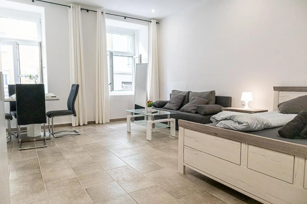 Apartament Homelike 2Br Apt Near U1 Reumannplatz - 9 Min To Center Viena